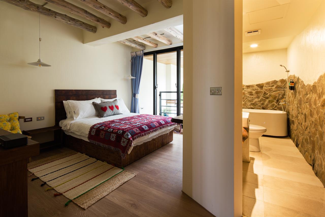 Haku Beach Days Inn Nanwan Exteriör bild